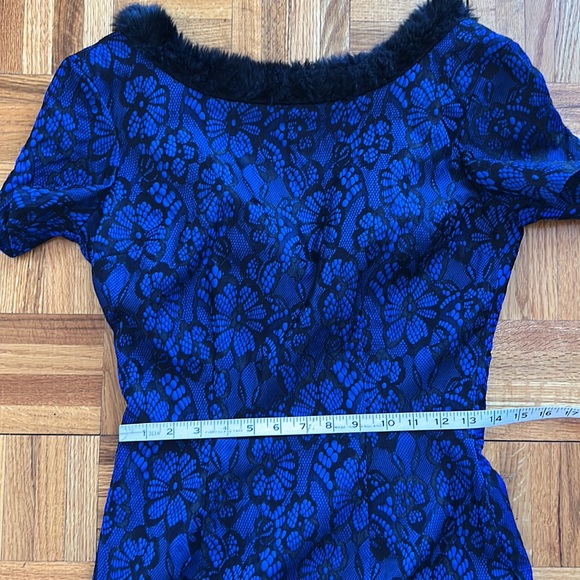 💕Tatyana Cobalt Blue Floral Intarsia w Faux Fur Trim M EUC💕 - Picture 10 of 12